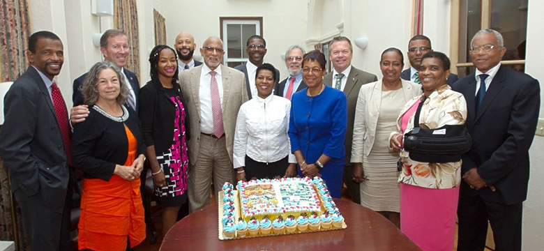 Market Place presentation of Bermuda Day Cake