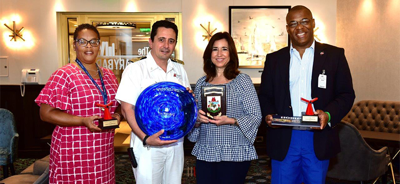 Deputy Premier welcomes President of Carnival Cruise Lines to Bermuda