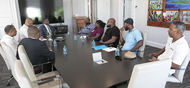 Premier & Ministers Meet With ESTU Executive