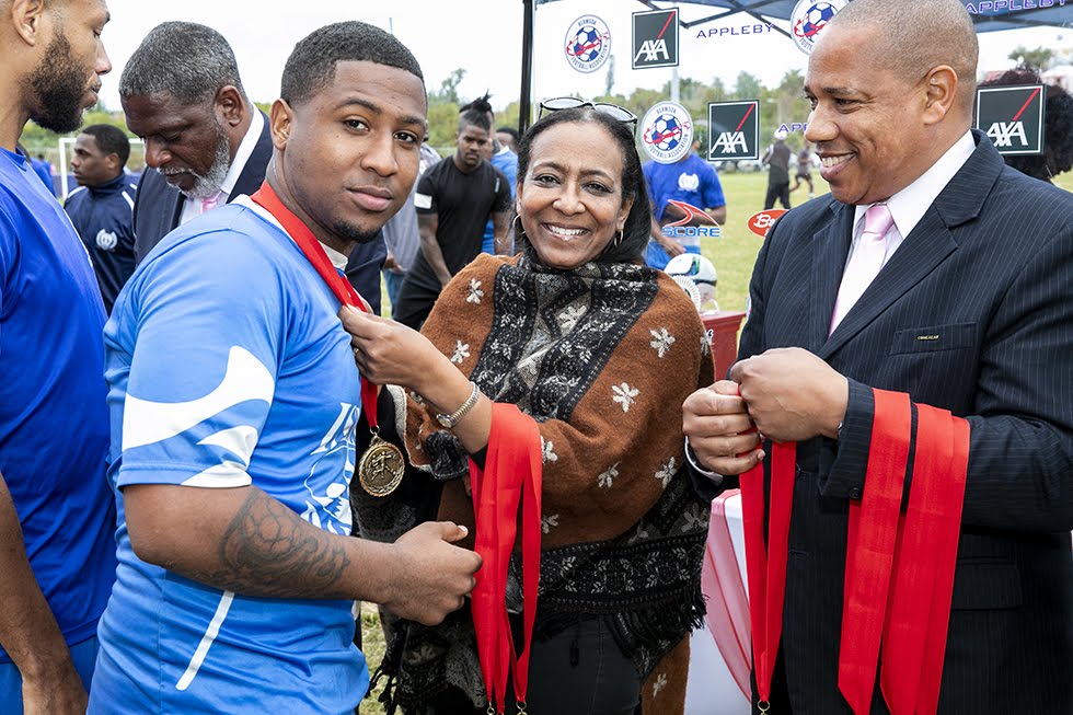 Sports Minister Congratulates New Year's Day Footballers