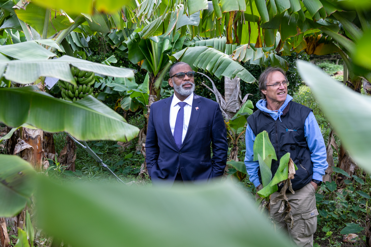 Minister Roban Discusses Security Strategies and Other Issues With Local Farmer