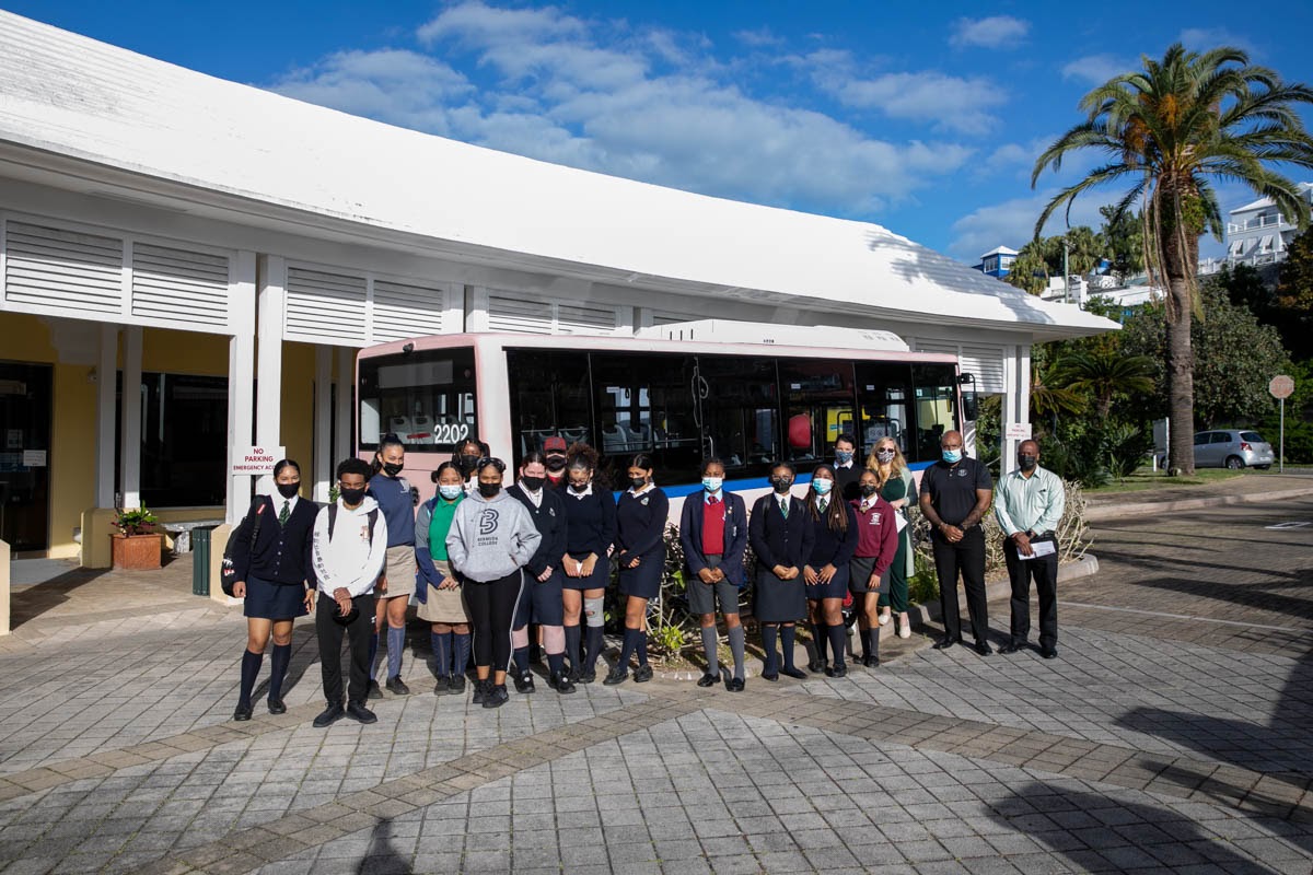Students Receive Presentation on Electric Buses