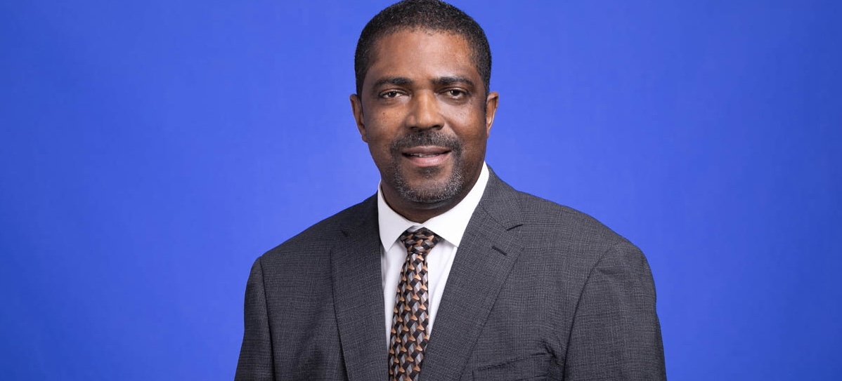 Minister of National Security Meets with Bermuda Fire & Rescue Service Management