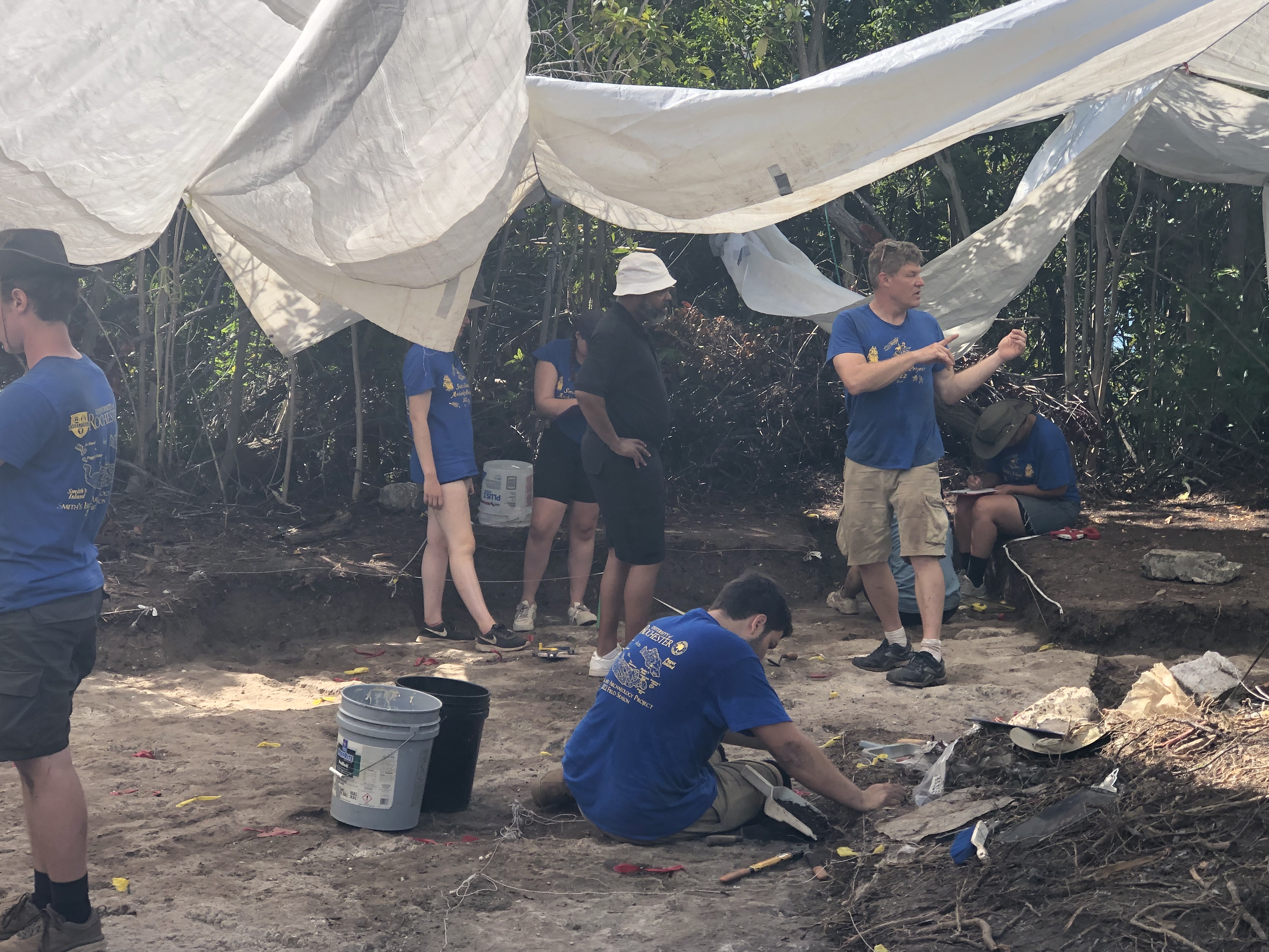 Minister Visits Smith’s Island Archaeology Site