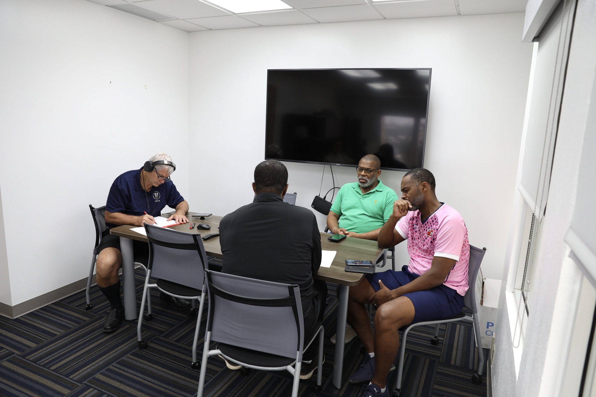 Bermuda Withstands CAT 4 Hurricane Fiona