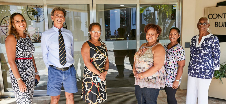 Minister of Health Presents STARS Certificates