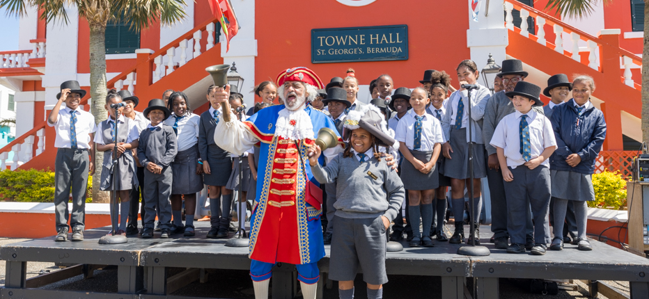 Education Minister and Students Celebrate UNESCO World Poetry Day