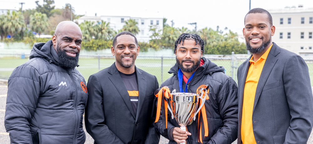 Minister of Tourism, Culture and Sport Congratulates Devonshire Colts