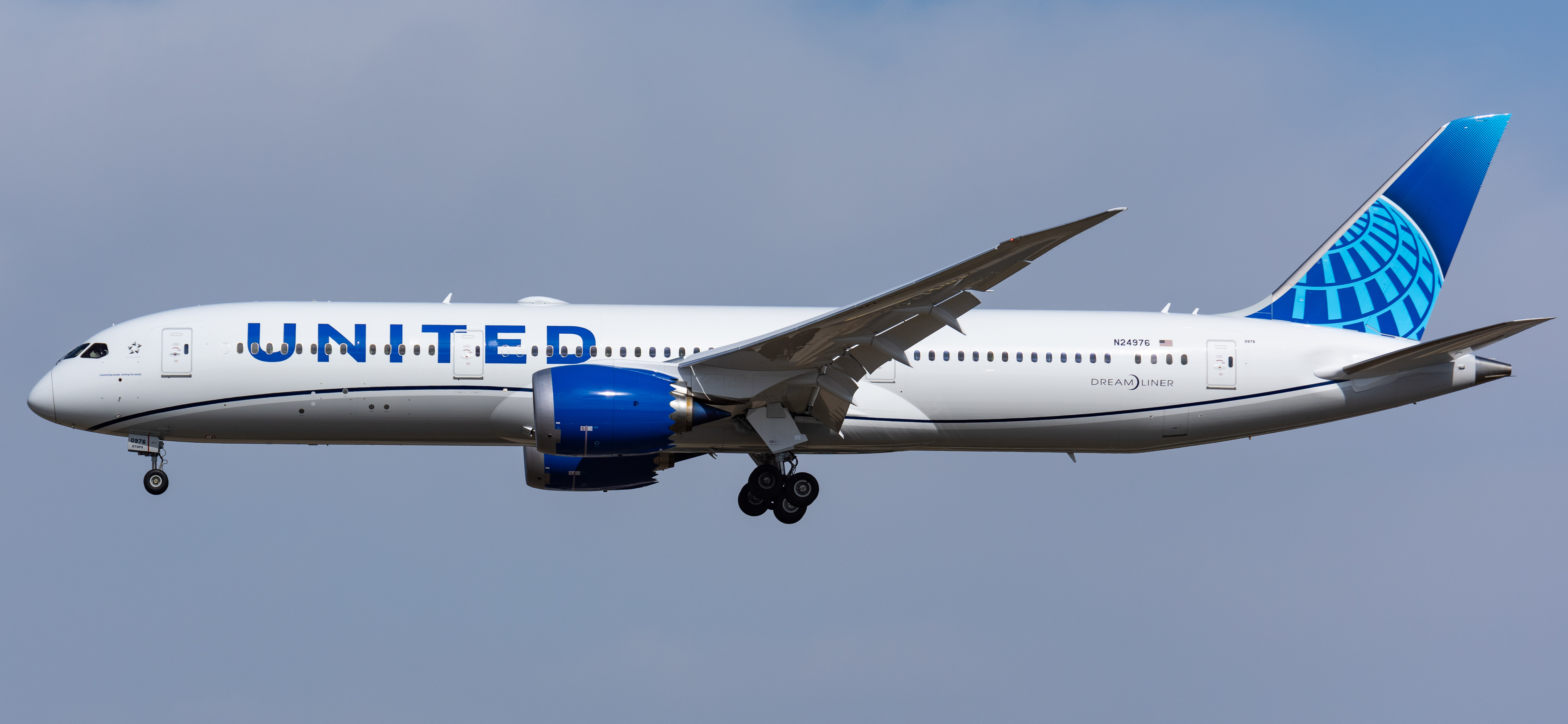 Minister of Transport welcomes United Airlines decision to Resume Year-Round Service from Newark to Bermuda