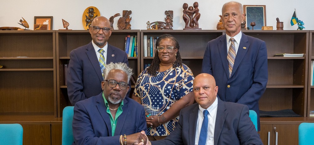 Bermuda Public Services Union sign new Collective Bargaining Agreement
