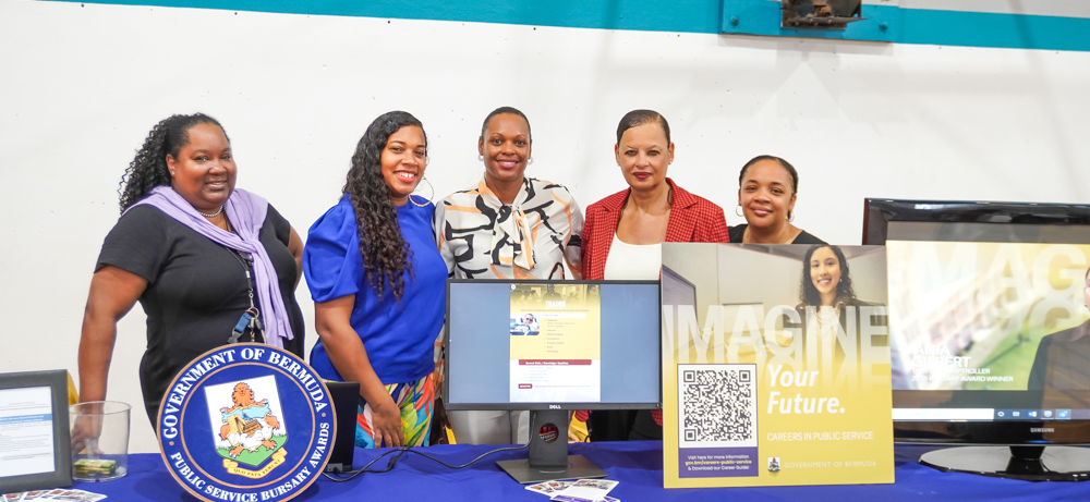 Government encourages Careers in the Public Service