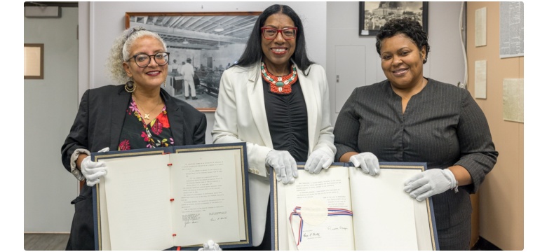 Attorney General Transfers Historic 1988 US-Bermuda Tax Treaty to Bermuda Archives