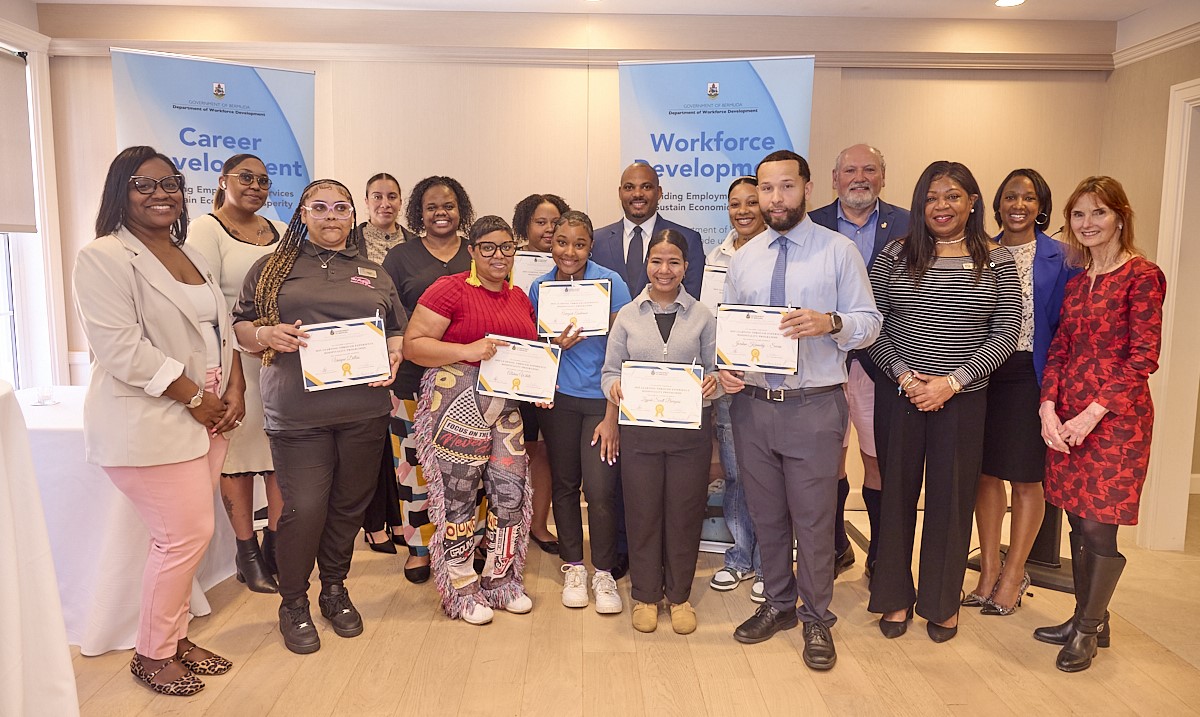 Seven Bermudians Complete Learning Through Experience Hospitality Programme