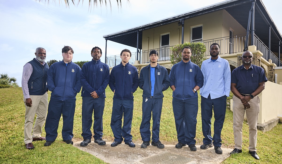 Six New Apprentices Embark on Career Opportunity