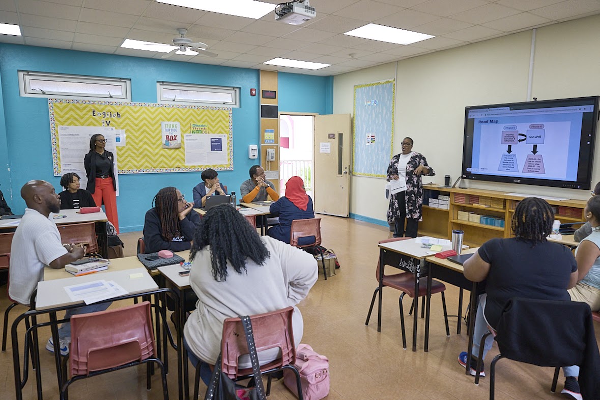 Educators Developing Senior School Seminar Course for Year 9 Students