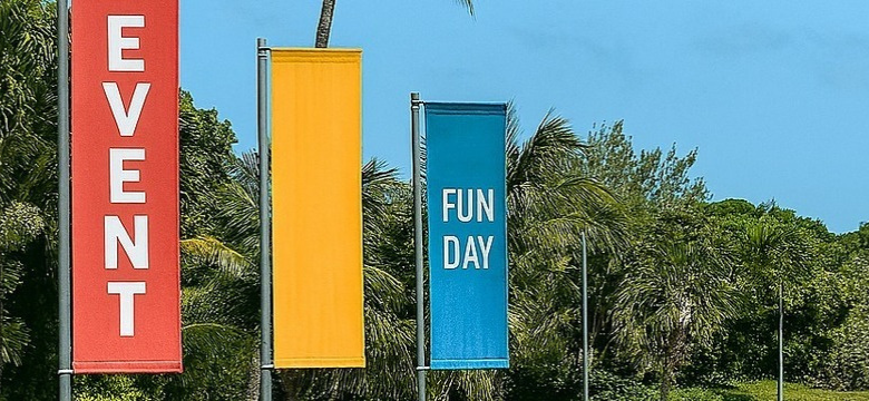 Government Launches Online Consultation on Banners and Signs