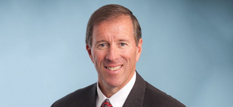 Premier Dunkley highlights the best of Bermuda to UK Opposition Leader