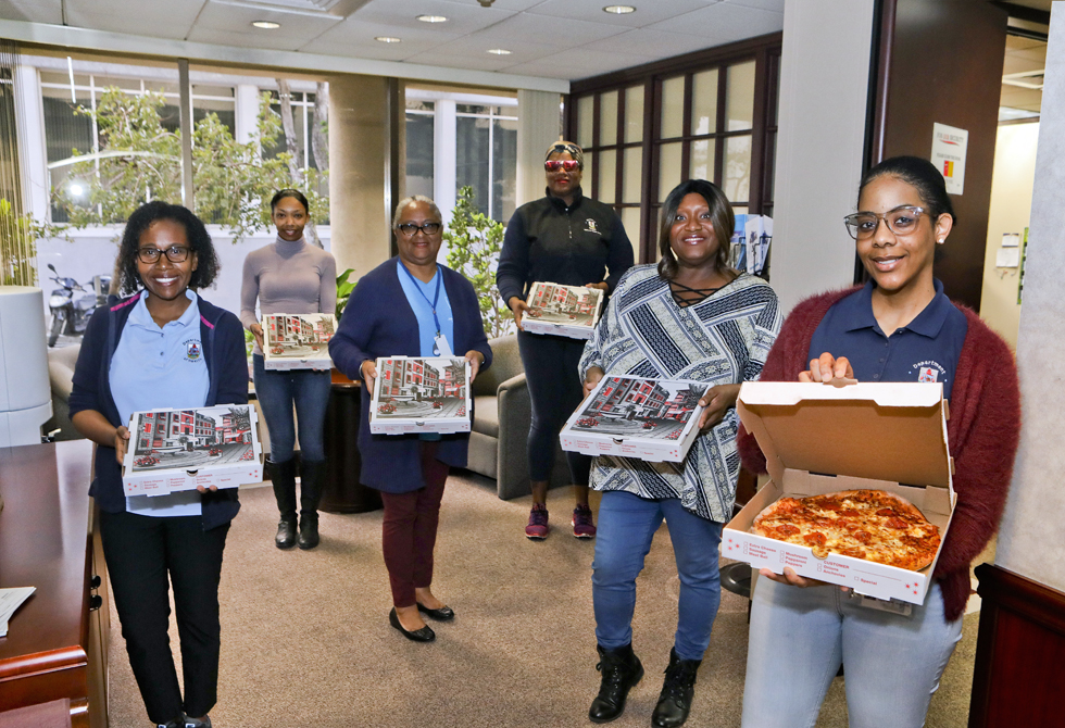 Schroders (Bermuda) Limited Provides Lunch for Health Ministry Staff