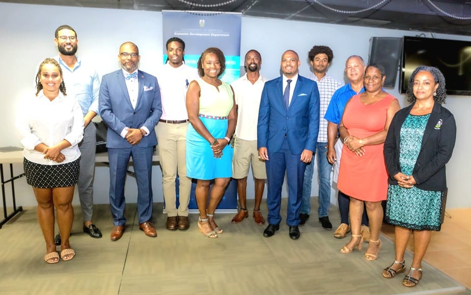 8 Bermudians Complete Global Fintech Education Programme  Eight Bermudians who participated in the Government's 6-week global FinTech