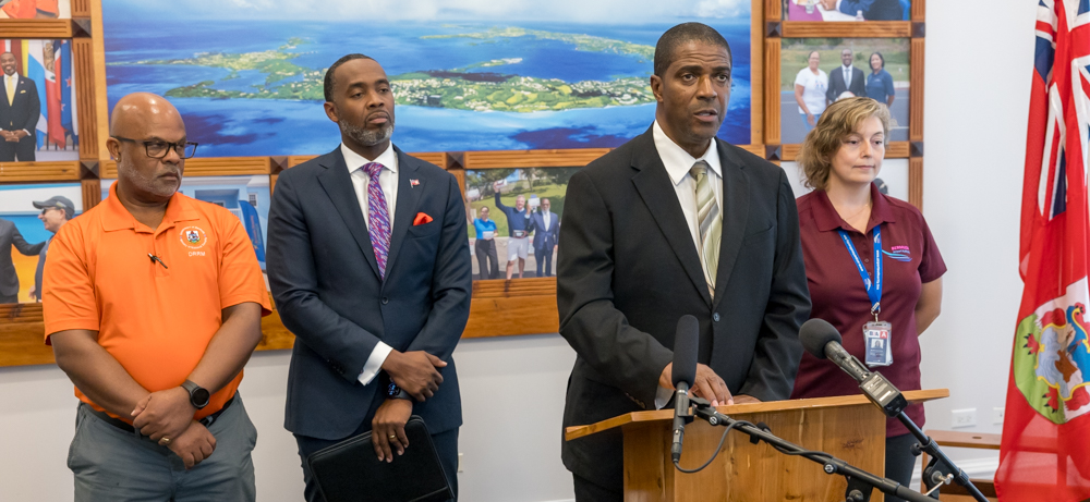 Minister Weeks Remarks - Hurricane Ernesto Press Conference