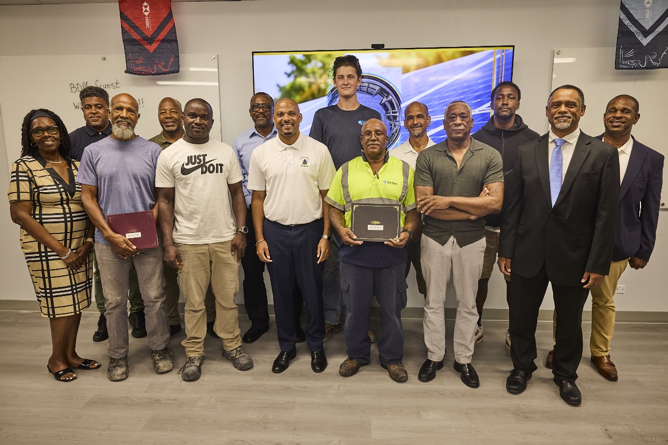 Minister Hayward Recognises Nine Bermudians for Achieving International Solar Photovoltaic Certification